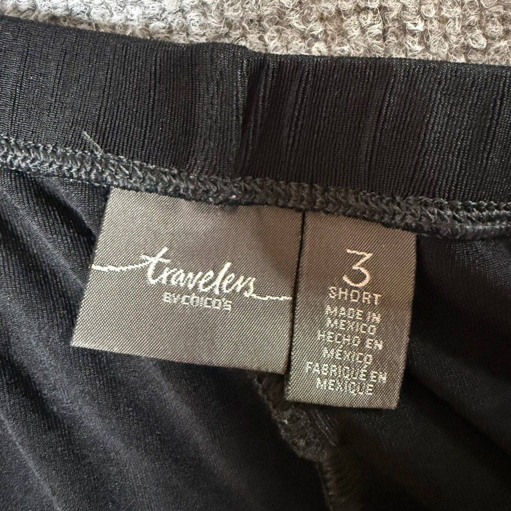 Chicos Travelers Black Pull On Straight Leg Pants Size 3 Short Acetate Blend - Picture 3 of 8